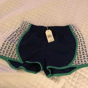 Super cute shorts that are never worn!